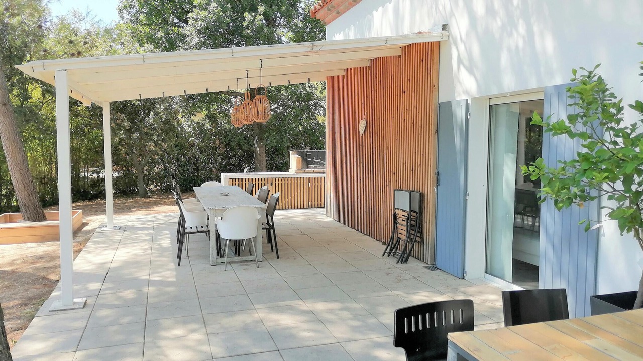 Photo of Outdoor in Favas