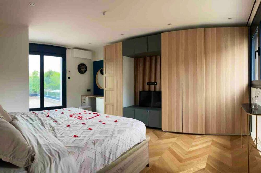Photo of Livingroom in Saint-Brice-sous-Foret