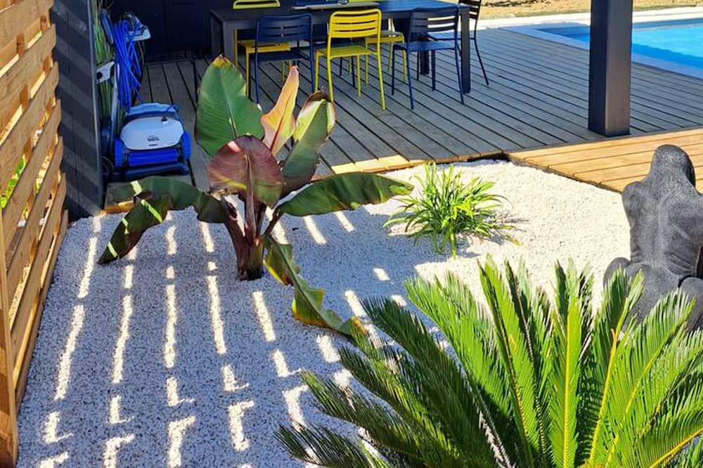 Photo of Patio Balcony in Saint-Pierre-de-Clairac
