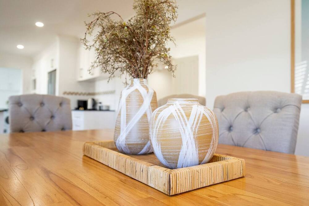 Photo of Livingroom in Burleigh Waters