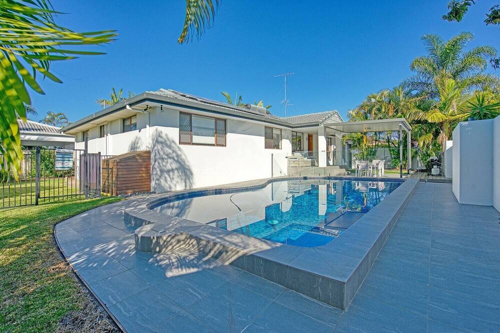 Photo of Outdoor in Burleigh Waters