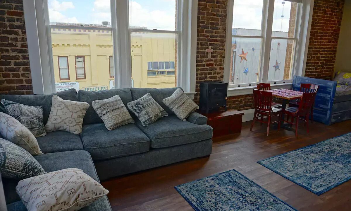 Photo of Livingroom in Palestine