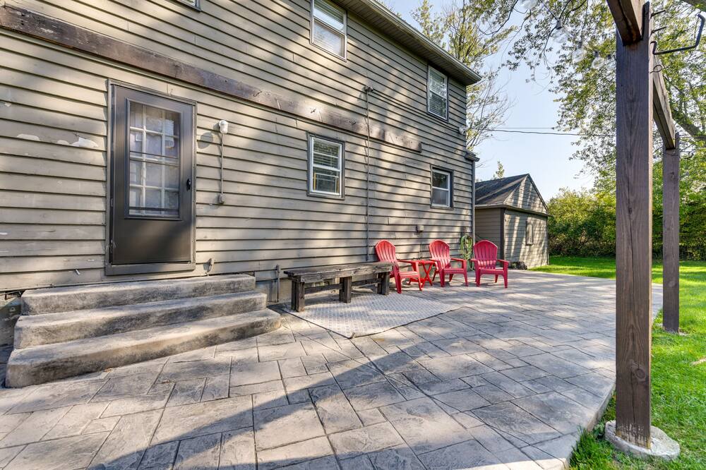 Photo of Others in Harris Hill