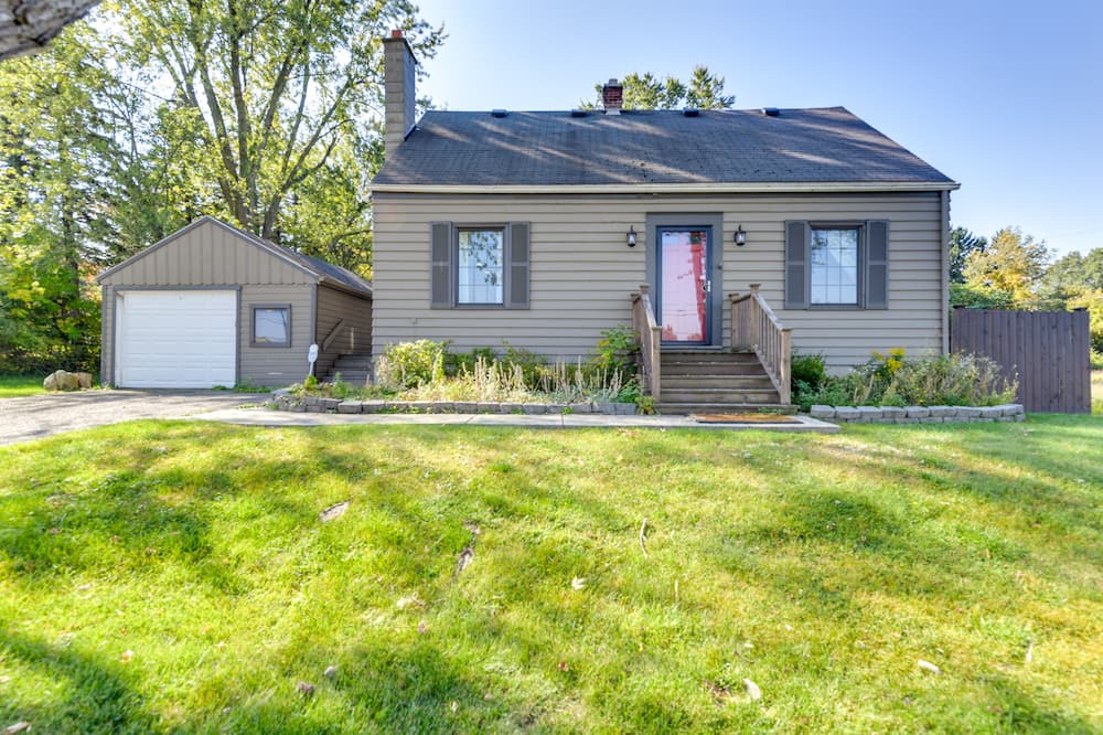 Photo of Outdoor in Harris Hill