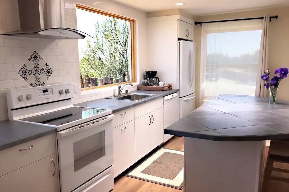 Photo of Kitchen in Canoncito