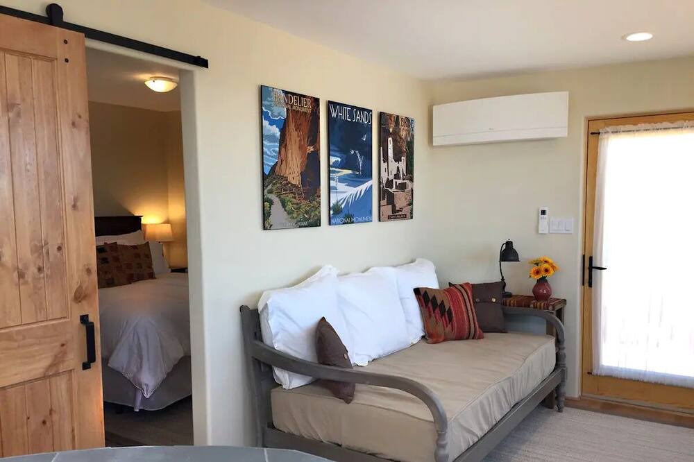 Photo of Bedroom in Canoncito
