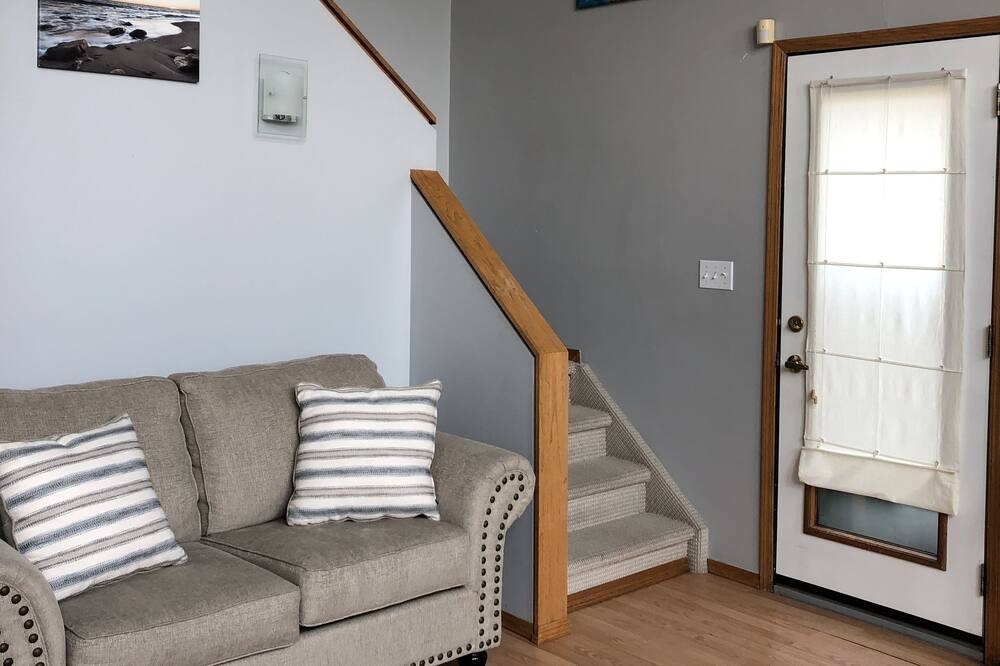 Photo of Livingroom in Victoria Beach