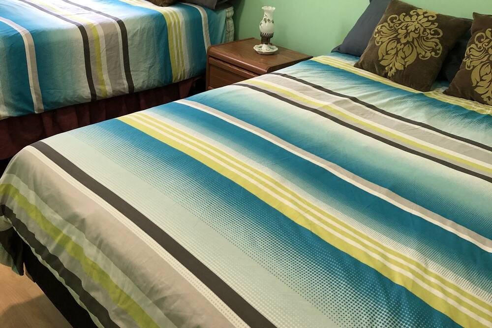 Photo of Bedroom in Victoria Beach