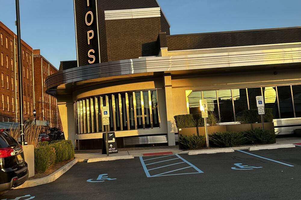 Photo of Outdoor in Harrison