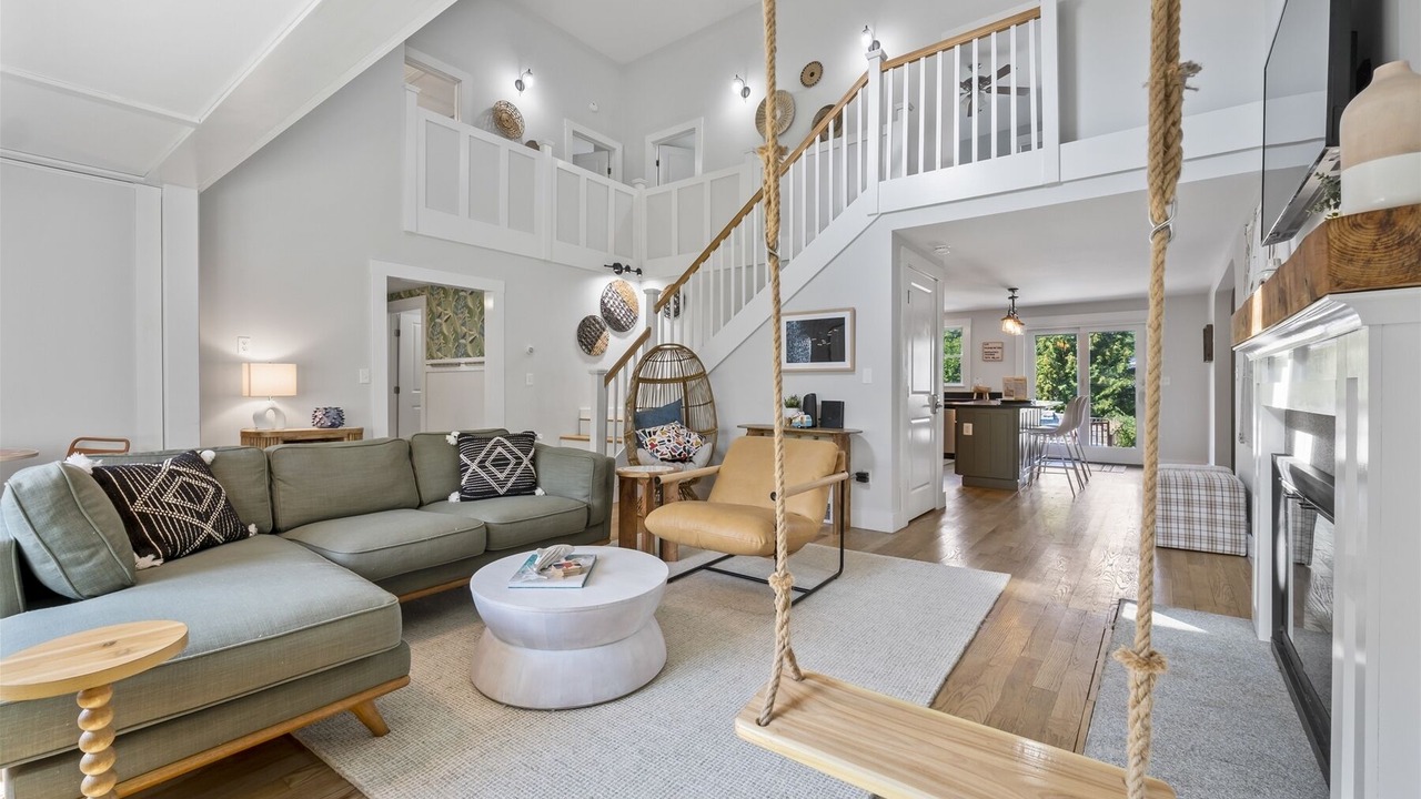 Photo of Livingroom in York Harbor