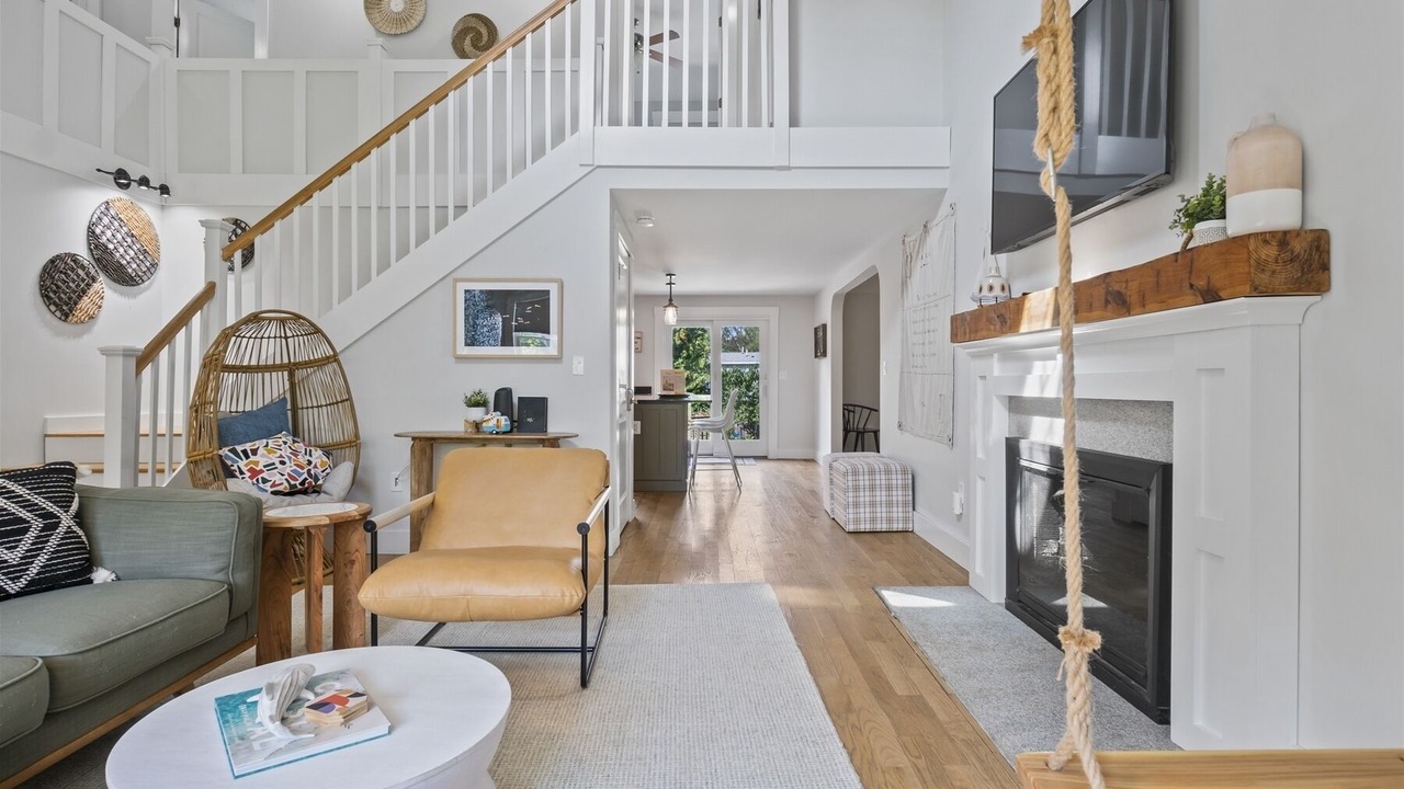 Photo of Livingroom in York Harbor