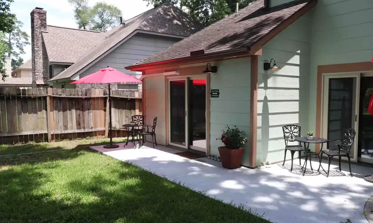 Photo of Outdoor in Wimbledon Falls