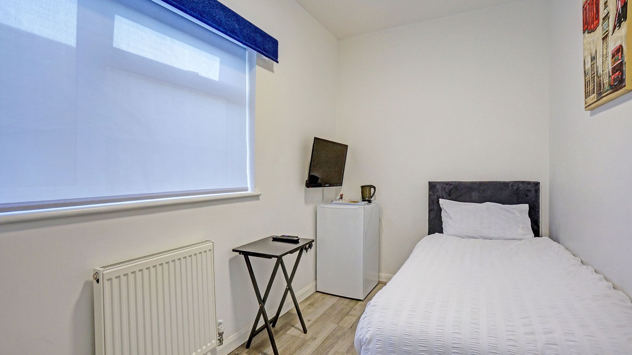 Photo of Bedroom in Long Whatton