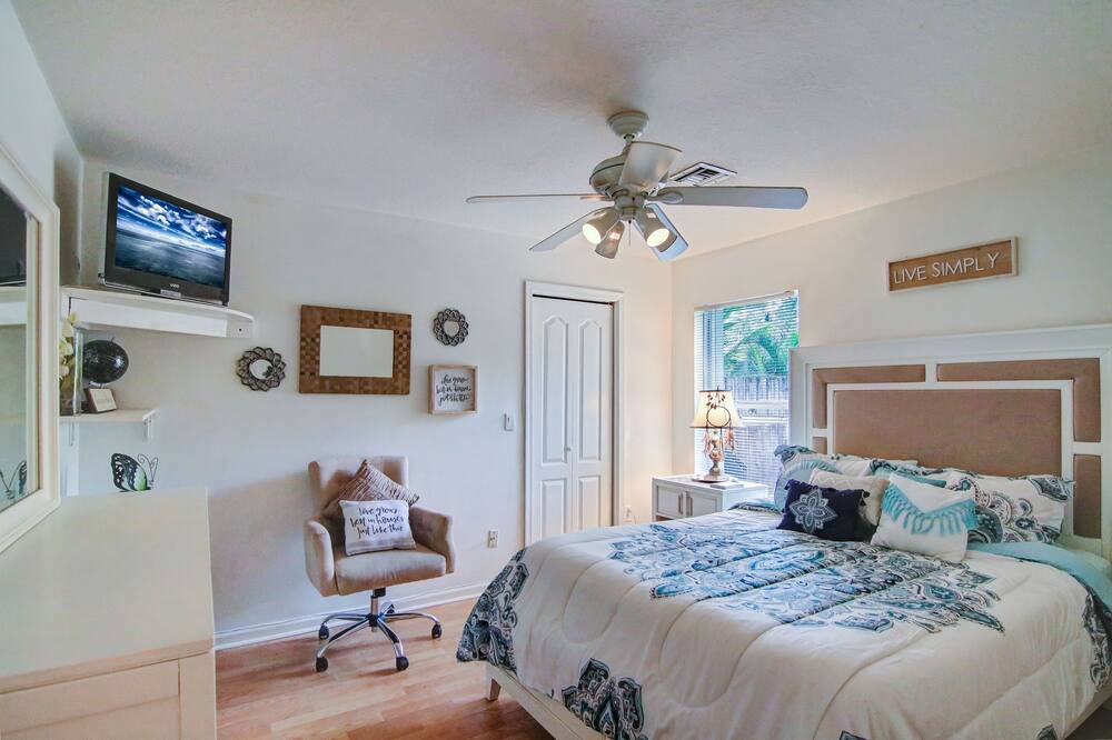 Photo of Bedroom in Wellington