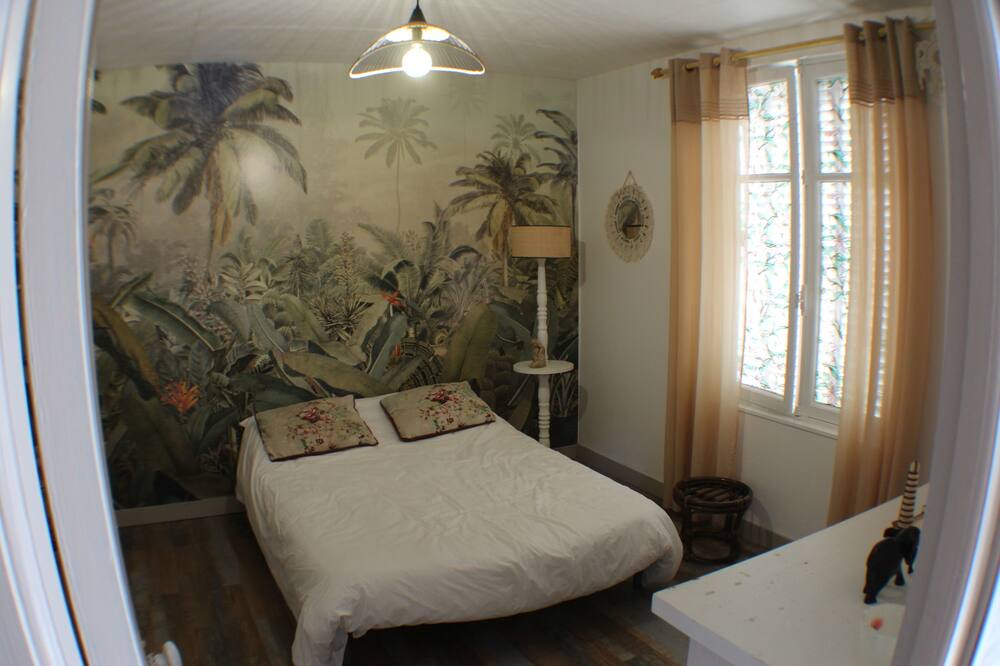 Photo of Bedroom in Champseru
