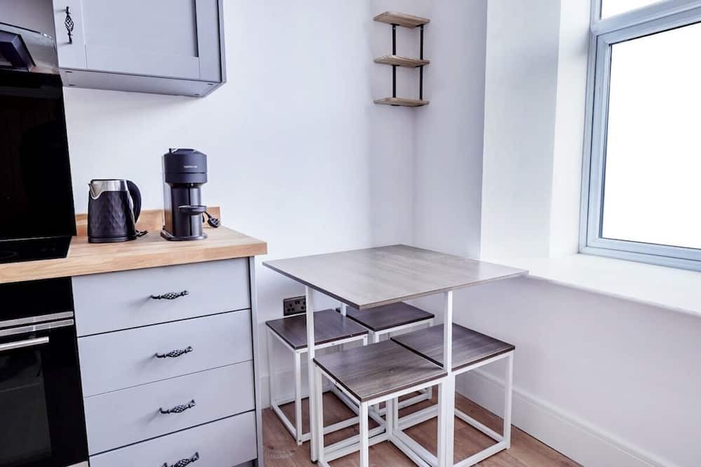 Photo of Kitchen in Brighouse