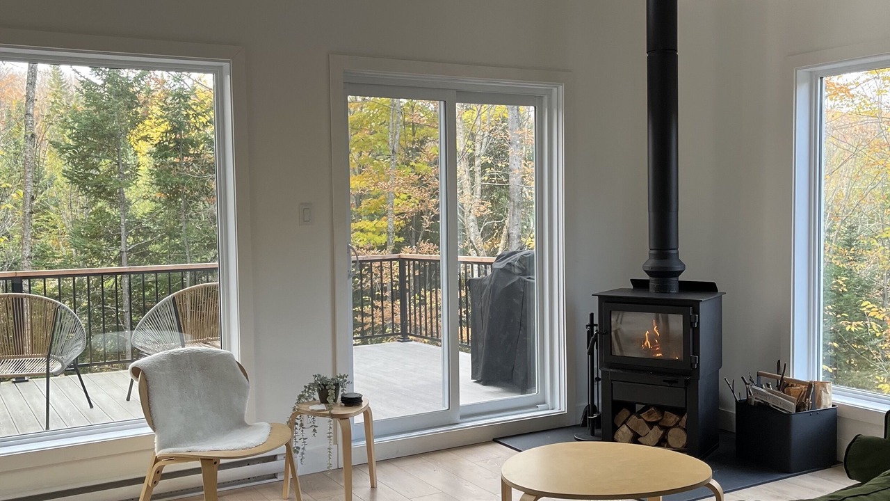 Photo of Livingroom in St-Adolphe-d'Howard