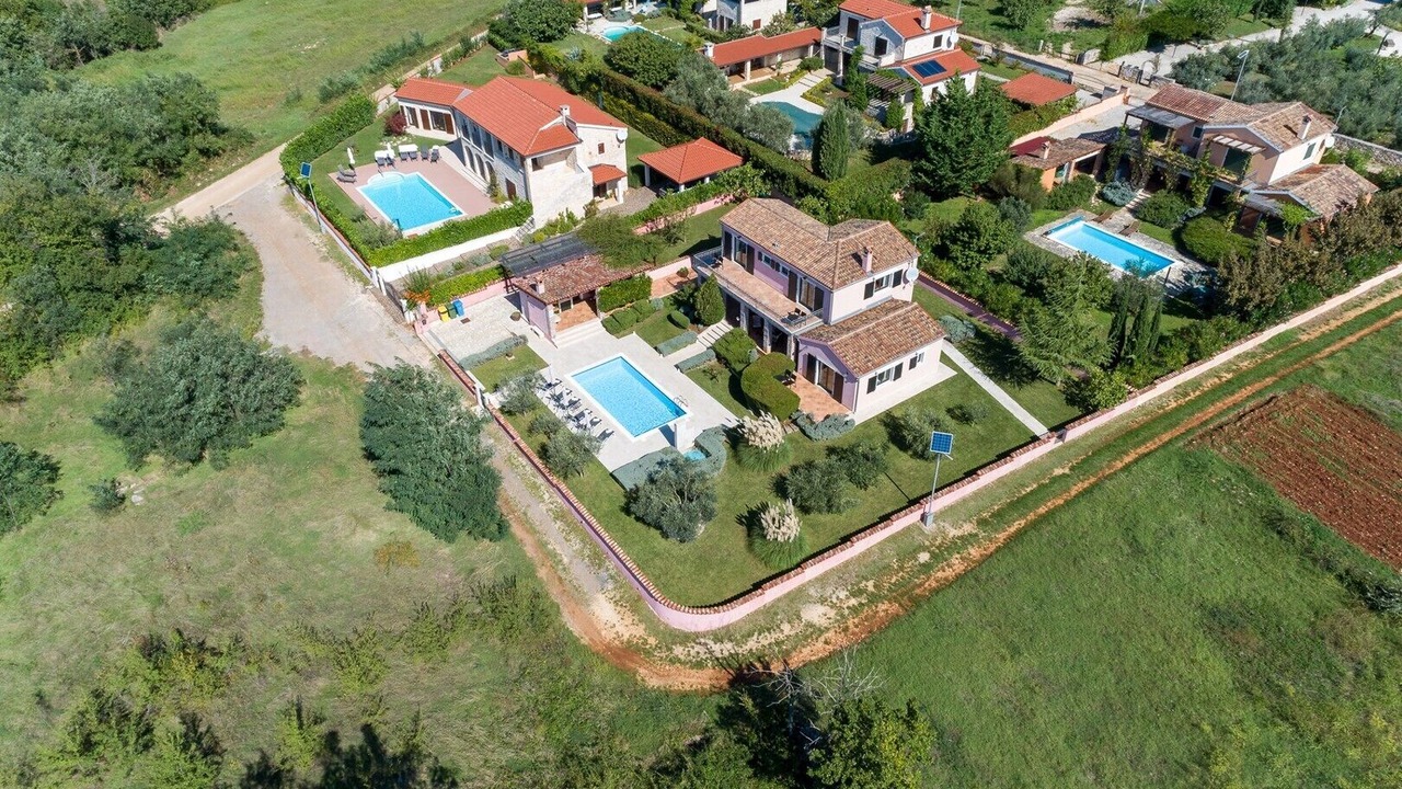 Photo of Outdoor in Mofardini