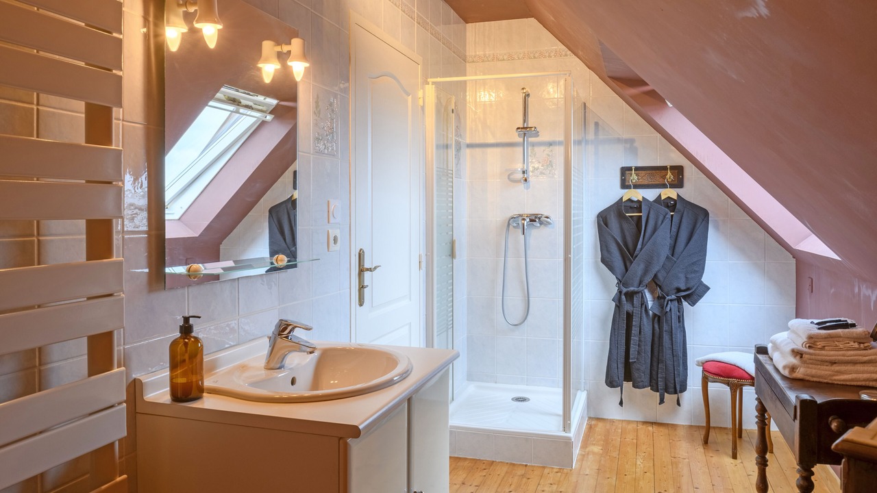 Photo of Bathroom in Saint-Coulitz