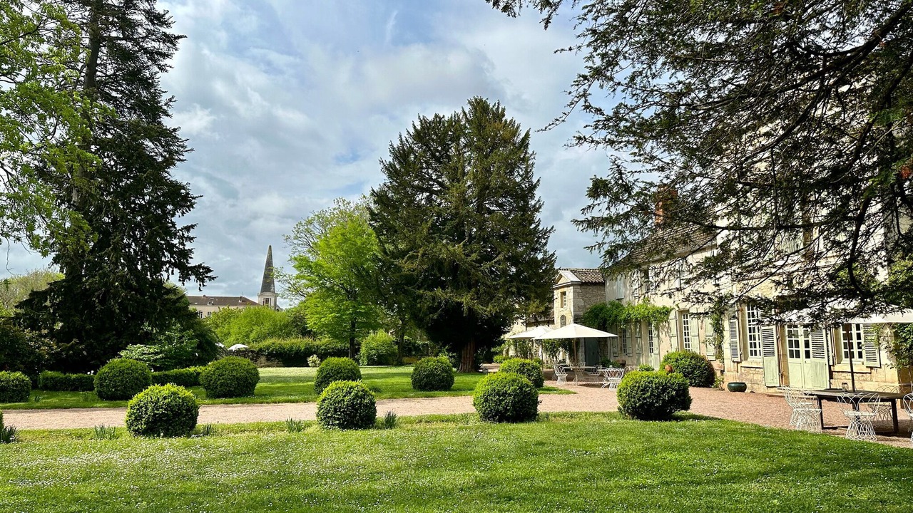 Photo of Outdoor in Givry