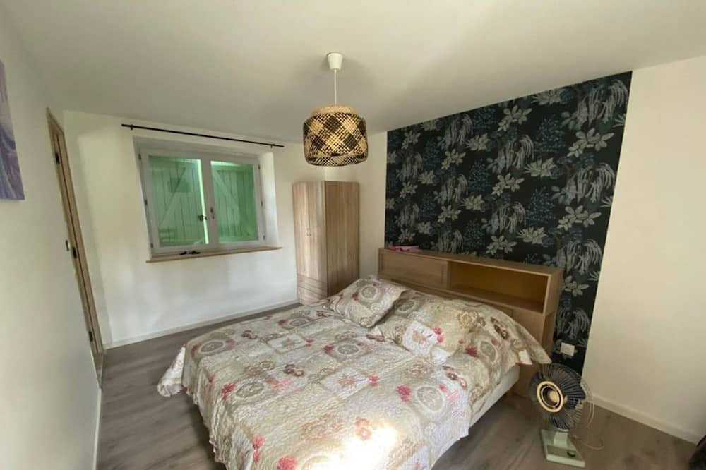 Photo of Bedroom in Montagudet