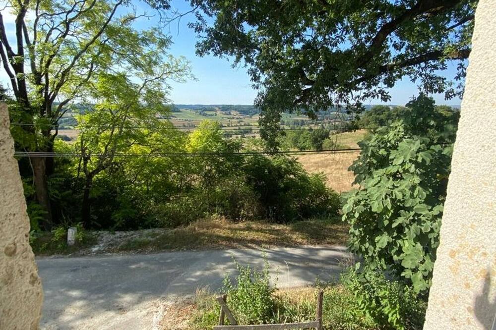 Photo of Outdoor in Montagudet