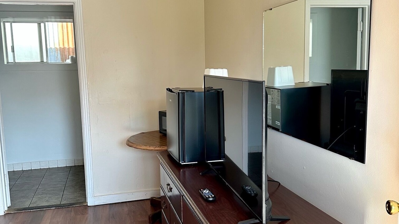 Photo of Bedroom in Garberville