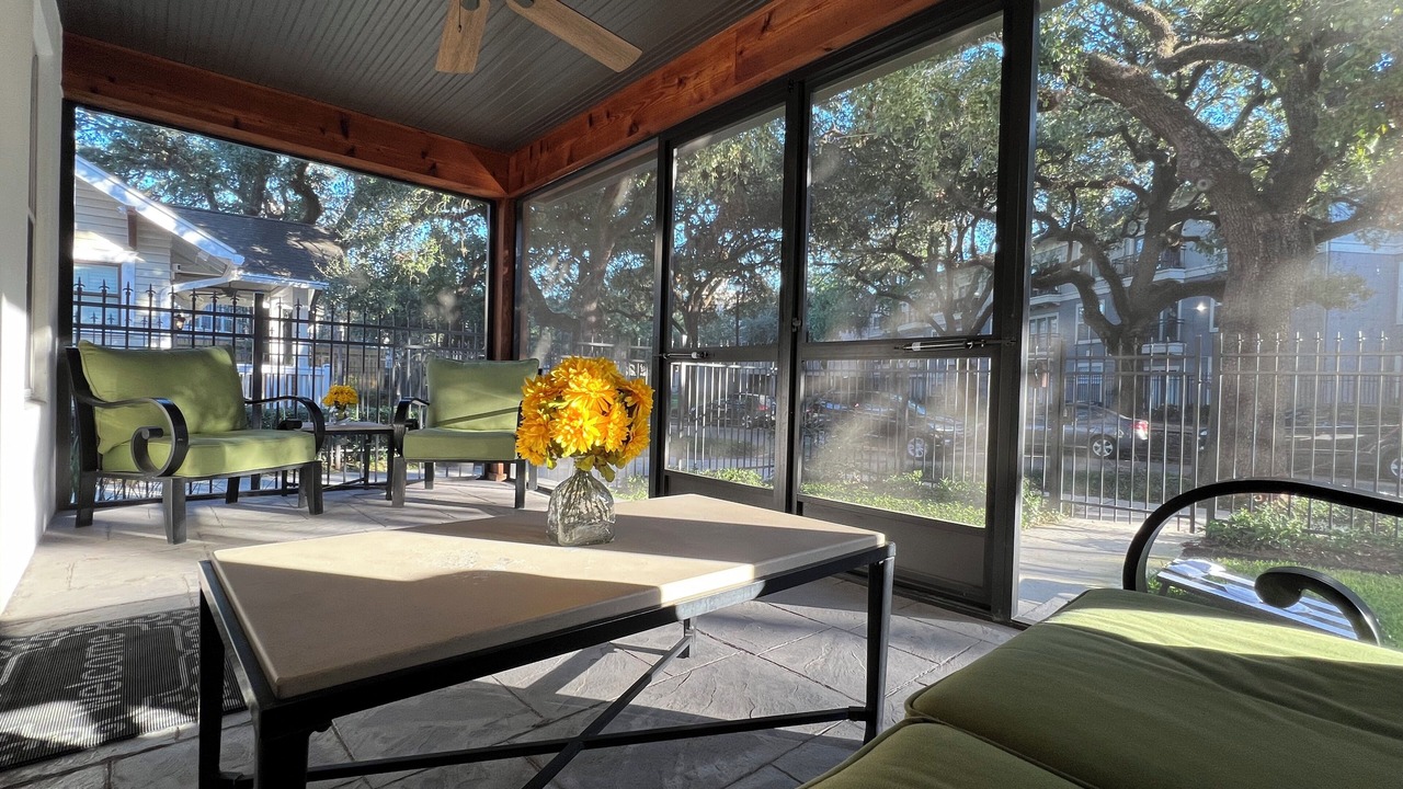 Photo of Patio Balcony in Midtown
