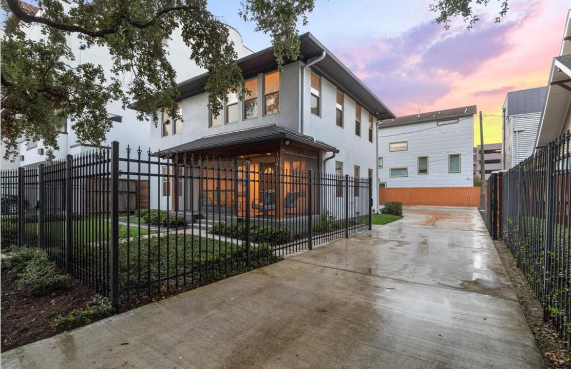 Photo of Outdoor in Midtown