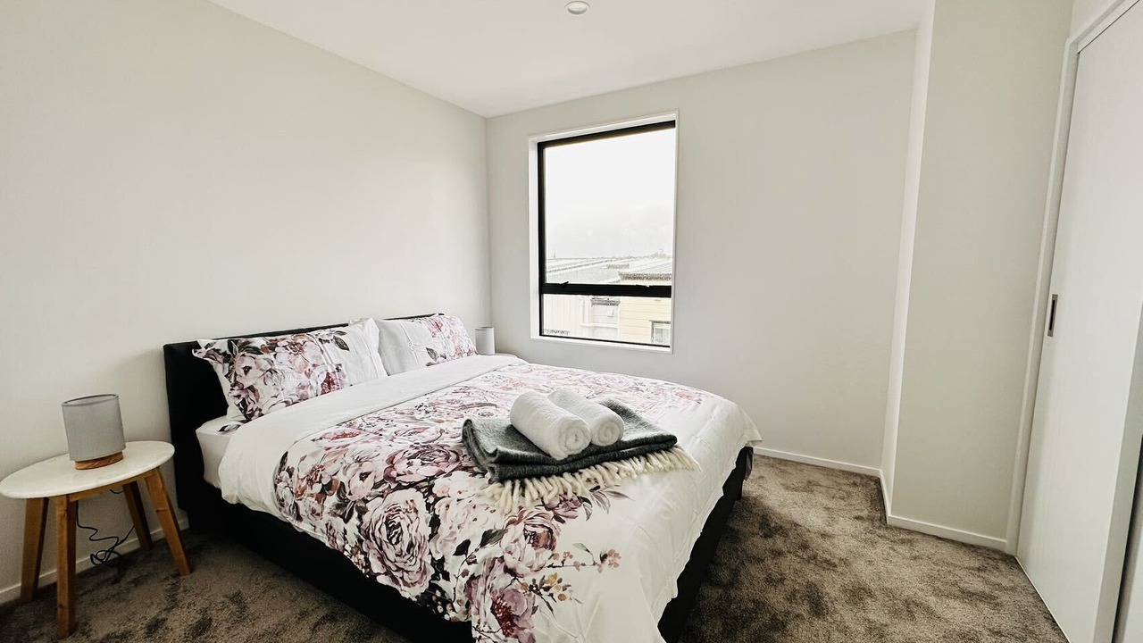 Photo of Bedroom in Massey