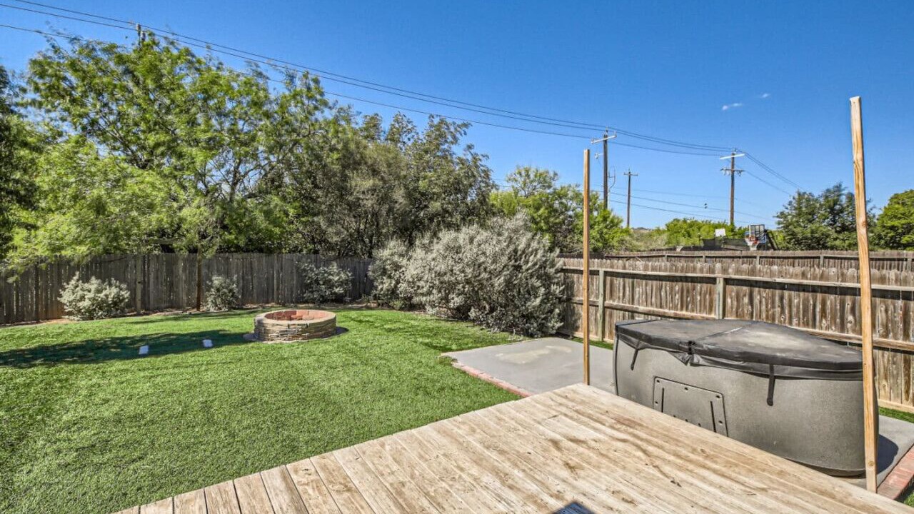 Photo of Patio Balcony in Medina Valley