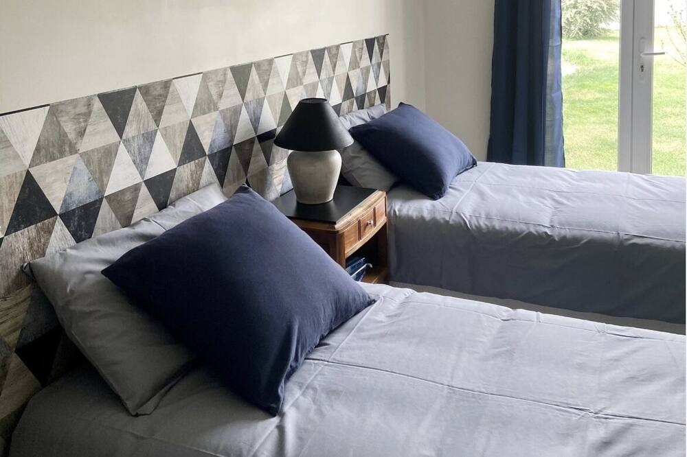 Photo of Bedroom in Saint-Georges-les-Baillargeaux