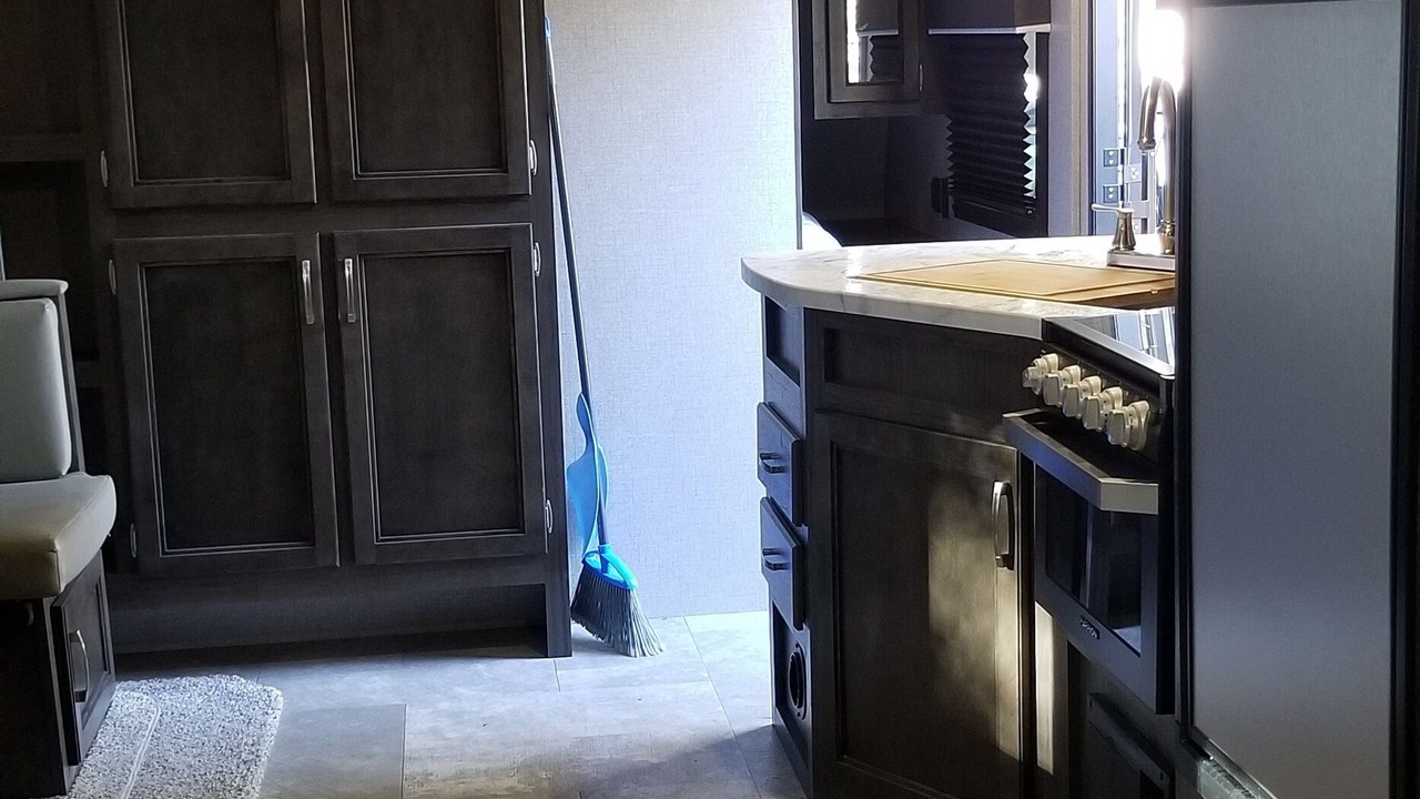 Photo of Kitchen in Buchanan Dam