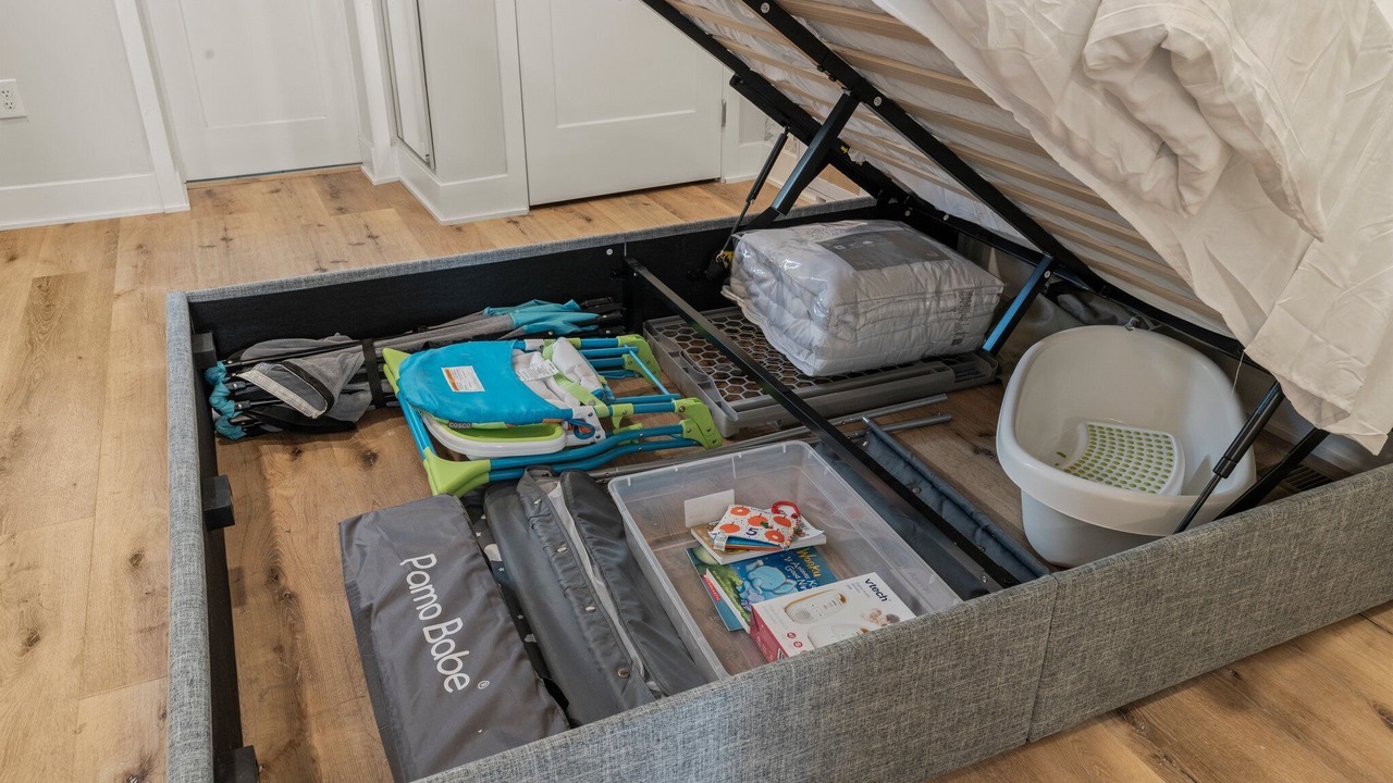 Photo of Others in Passyunk Square