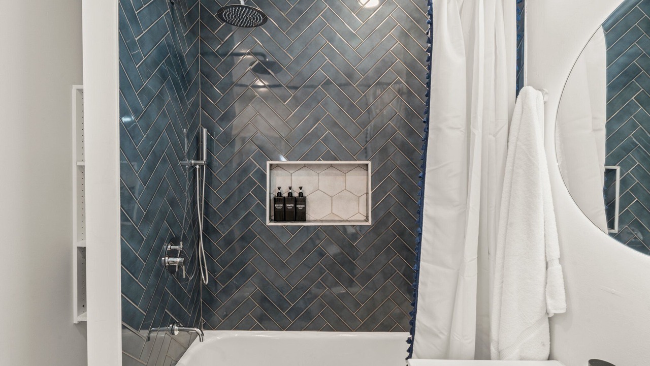 Photo of Bathroom in Passyunk Square