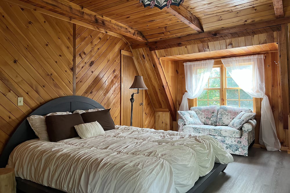 Photo of Bedroom in Keswick Ridge