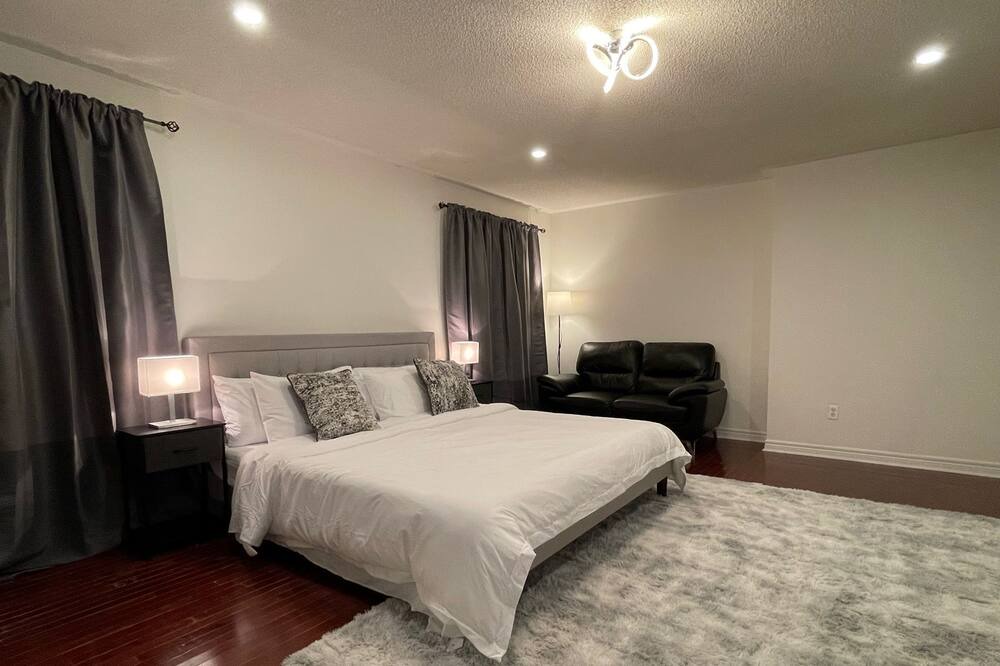 Photo of Bedroom in Meadowvale Village