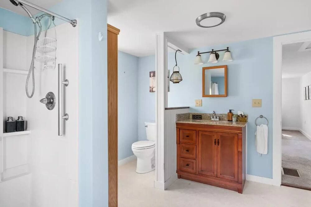 Photo of Bathroom in Brandon