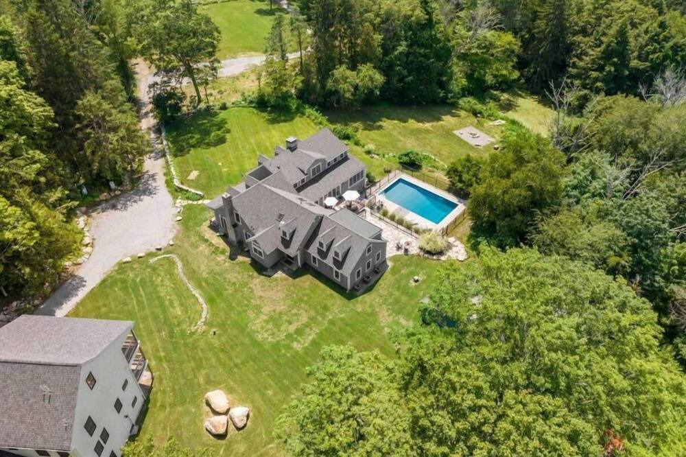 Photo of Outdoor in Stonington