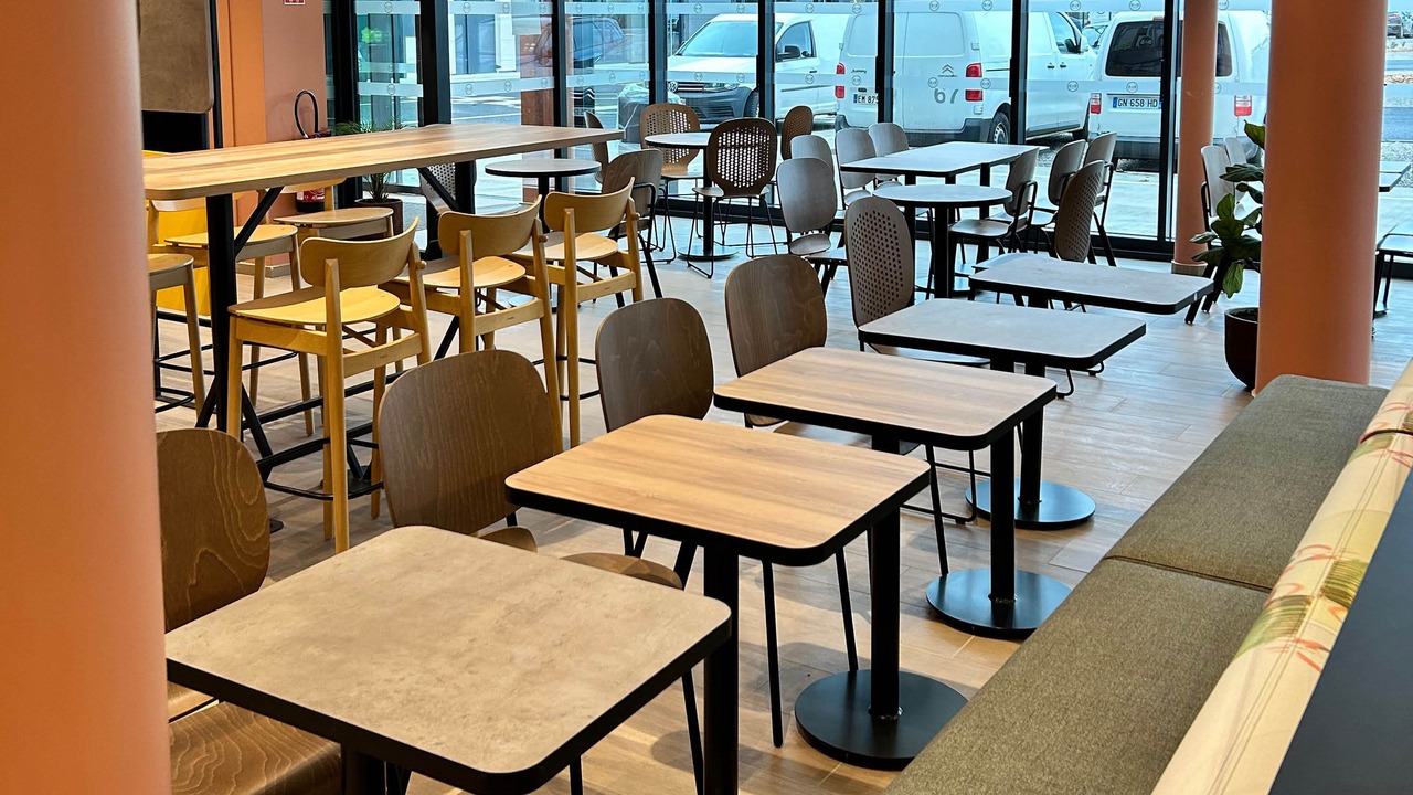 Photo of Others in Genay