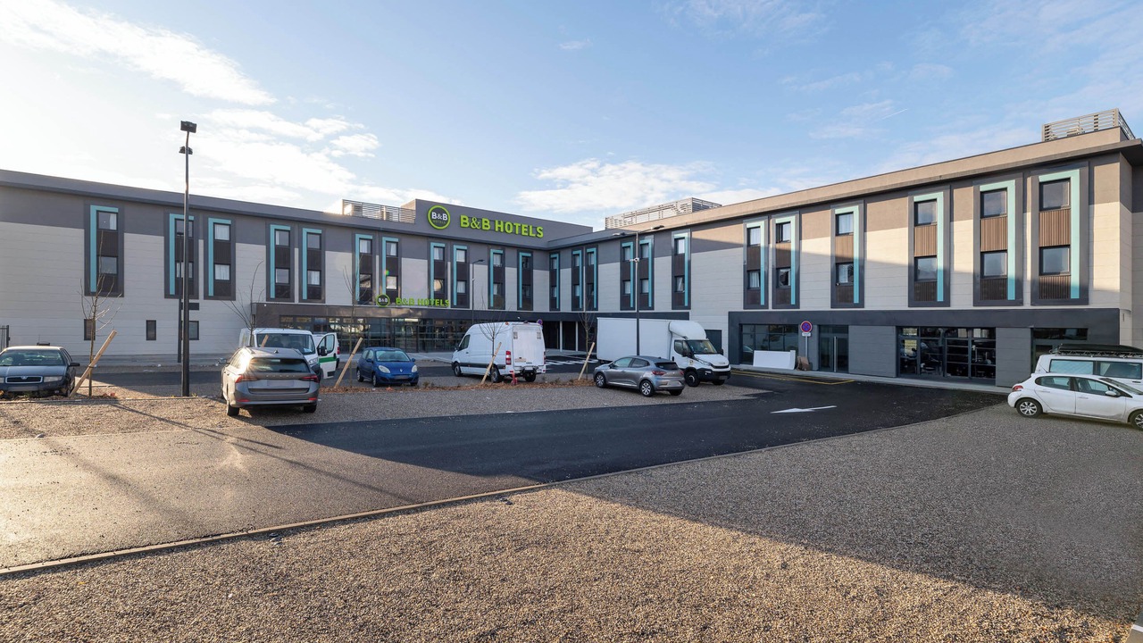 Photo of Others in Genay