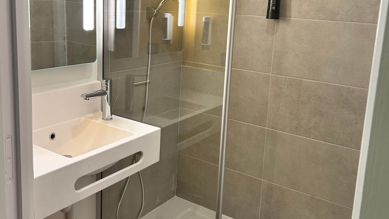 Photo of Others in Genay