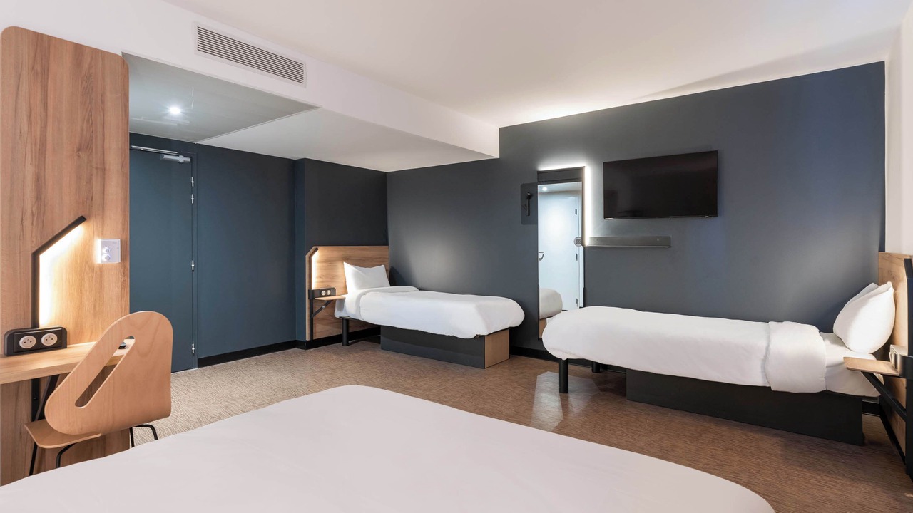 Photo of Bedroom in Genay