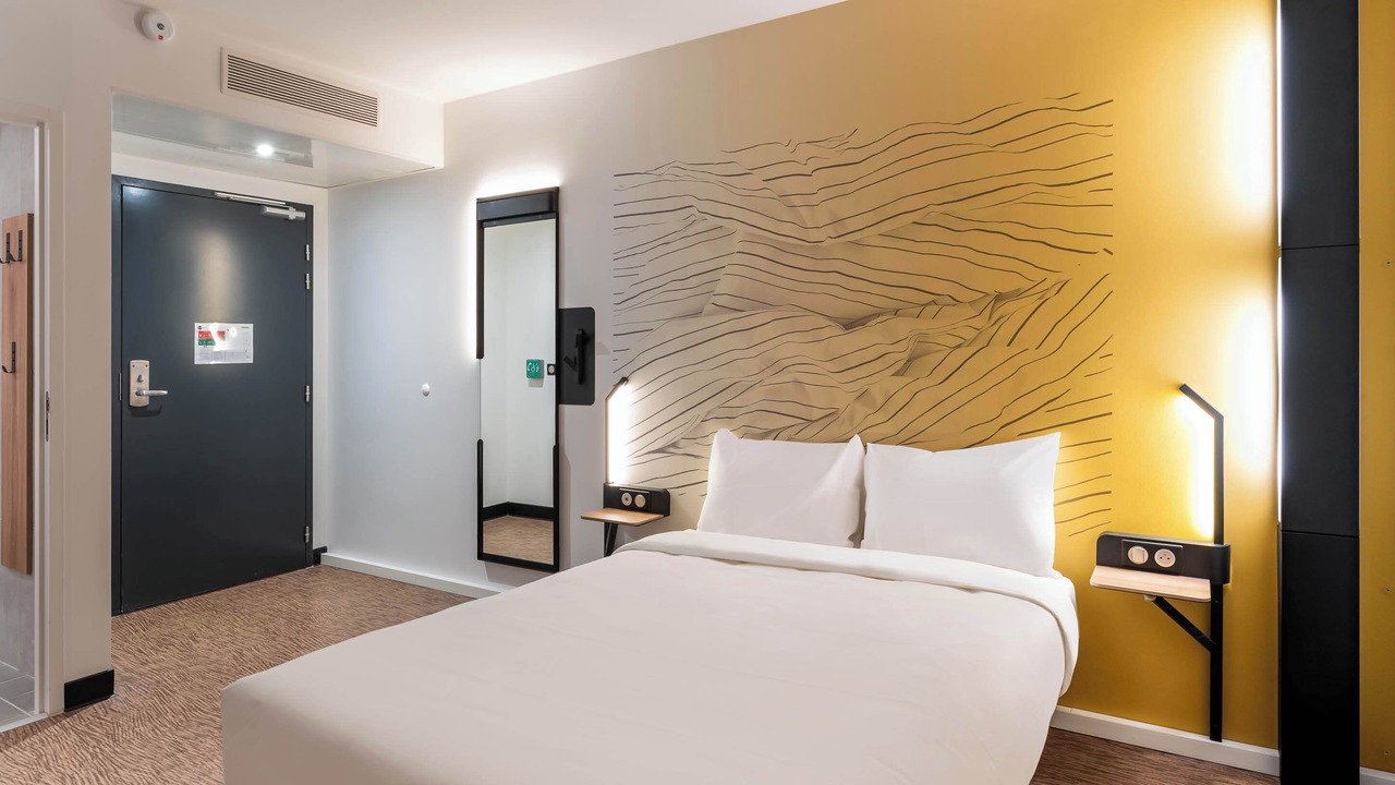 Photo of Bedroom in Genay