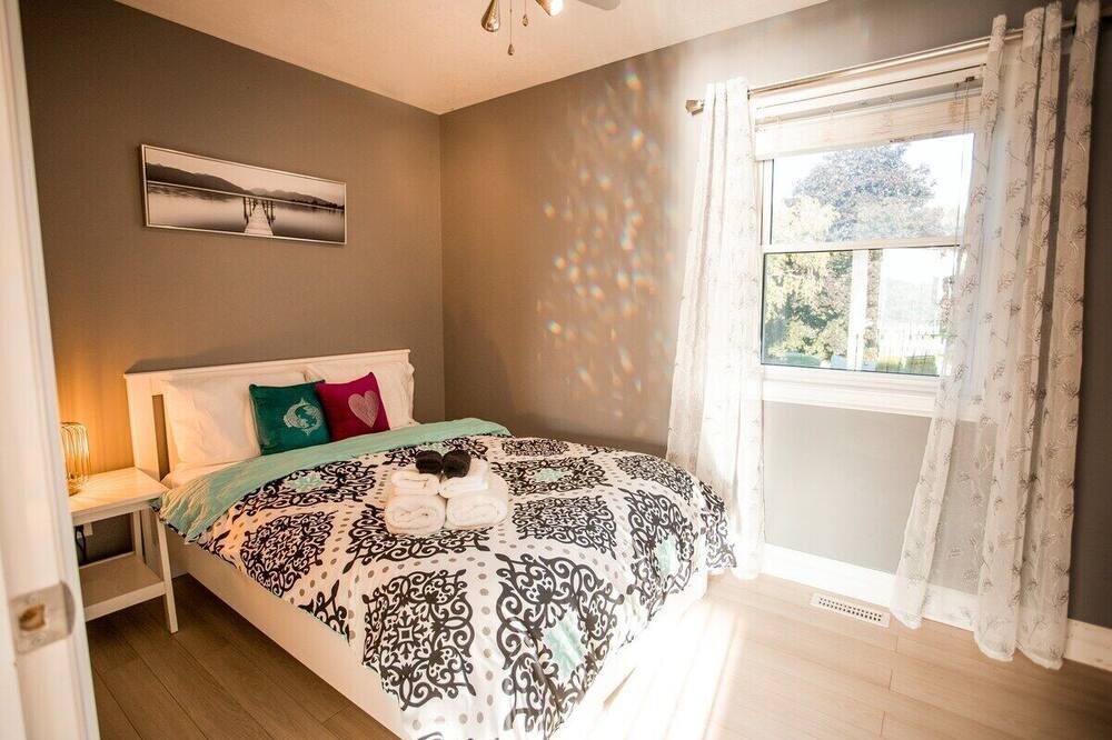 Photo of Bedroom in Orillia