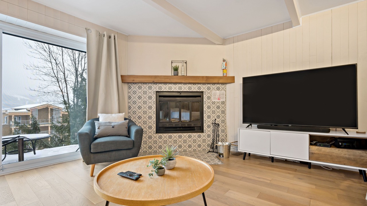 Photo of Livingroom in Mont-Tremblant