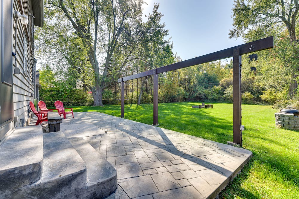 Photo of Others in Clarence