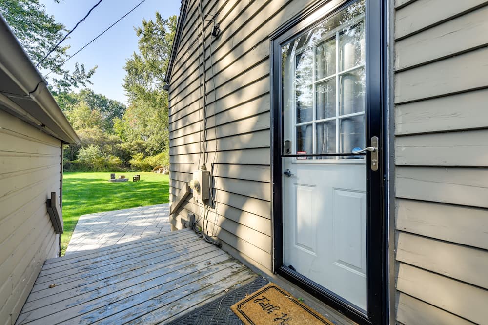 Photo of Others in Clarence