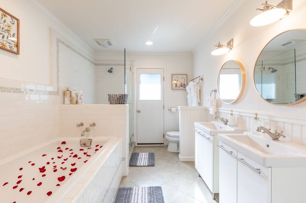 Photo of Bathroom in Country Club