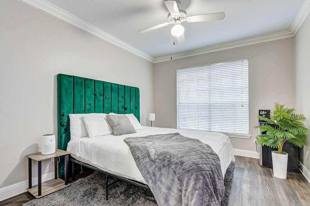 Photo of Bedroom in Deco